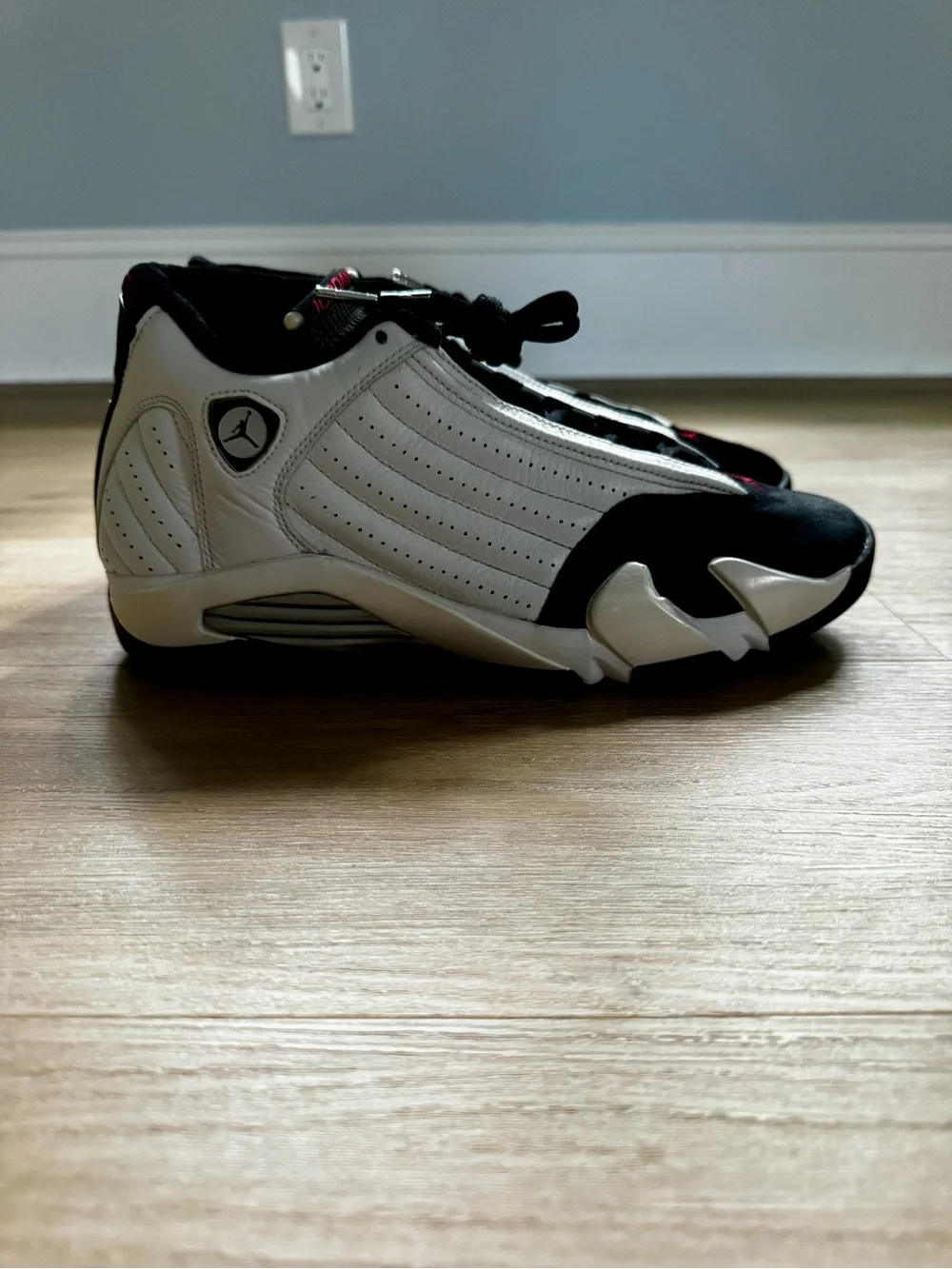 Jordan 14 Black Toe 2006. Extremely rare release and in mint condition. 10.5.